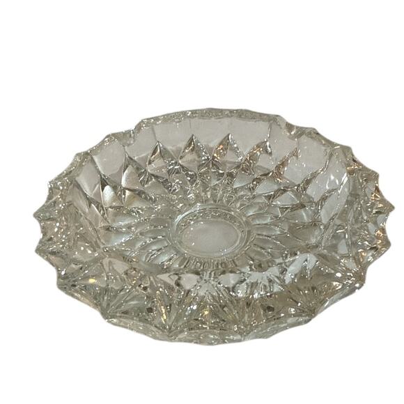VTG Heavy Crystal Cigar/Cigarette Ashtray/Dish 7" - Picture 1 of 3